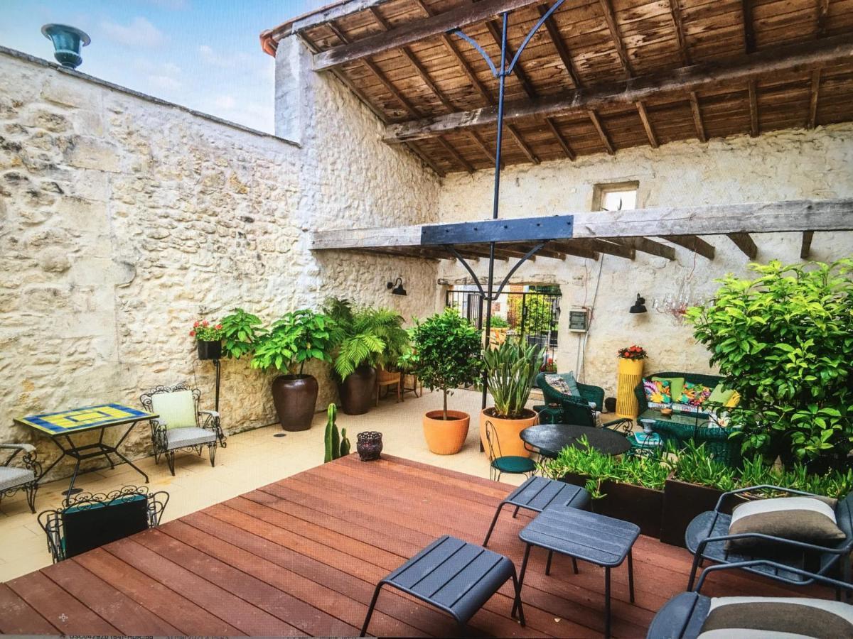 La Maison Blanche A Saint-Yzans-De-Medoc Экстерьер фото
